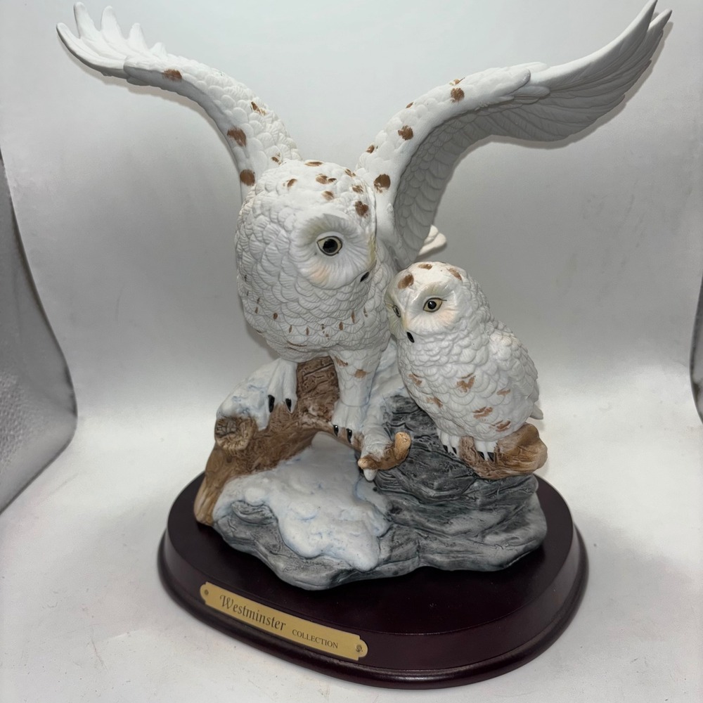 Vintage‎ Westminster Collection Snowy Owl Figurine Pair Wings Spread Wood Base